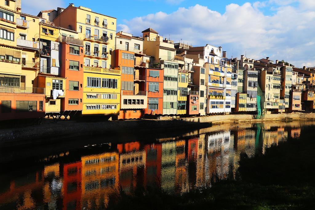 Apg Mercaders 6 Girona Exterior photo